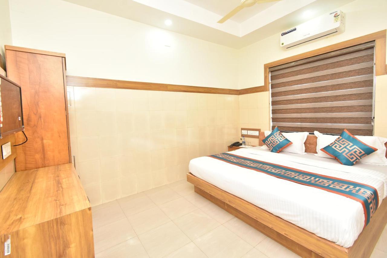 Hotel Kannur Capital Caltex Exterior photo
